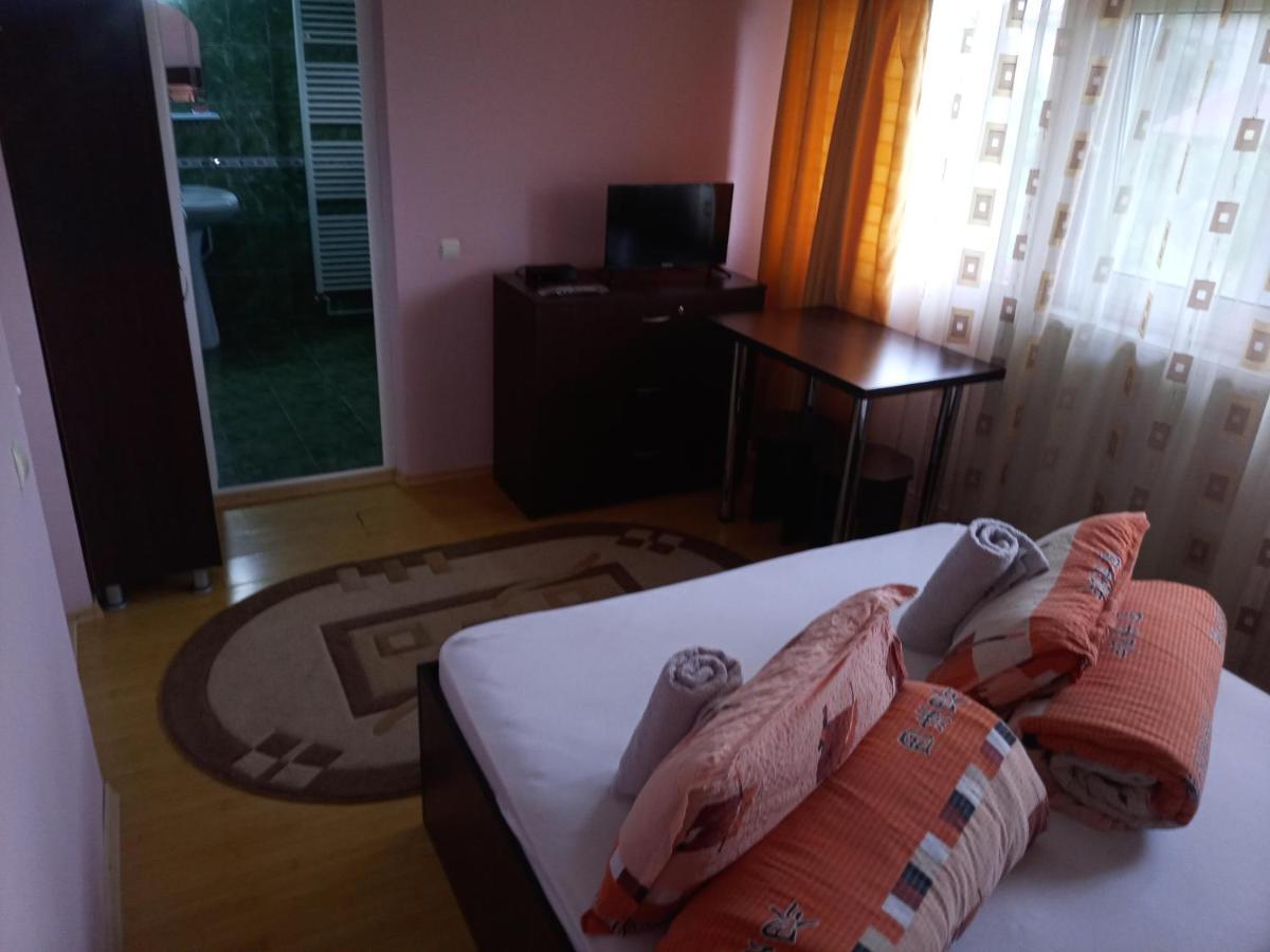 Natural Balkanic Selfcheckin Self-Catering Targoviste Ngoại thất bức ảnh